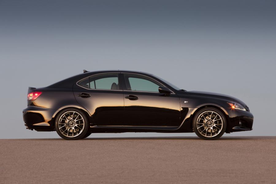  Lexus IS-F 2012 года  (фото 19 из 19)